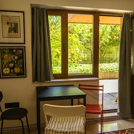 Domino Apartment